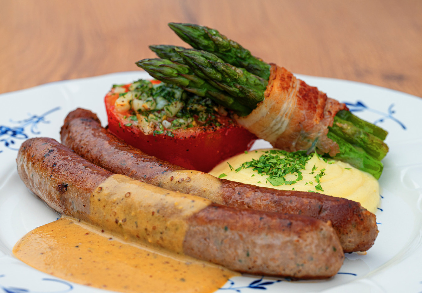 Wäinzoossiss mat Moschterzooss