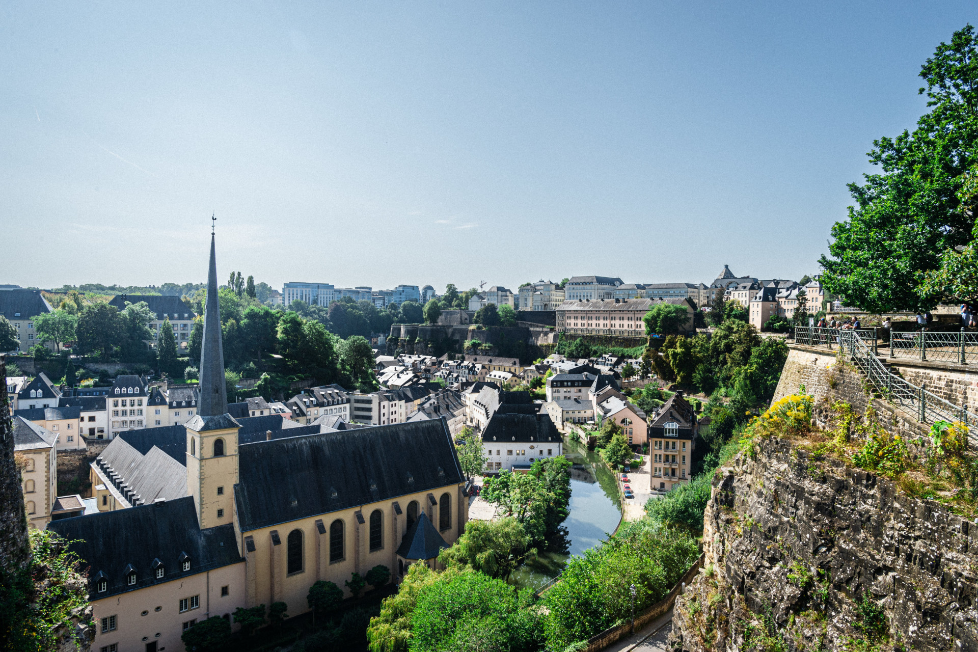 Corniche_Neimenster © MikeZenari