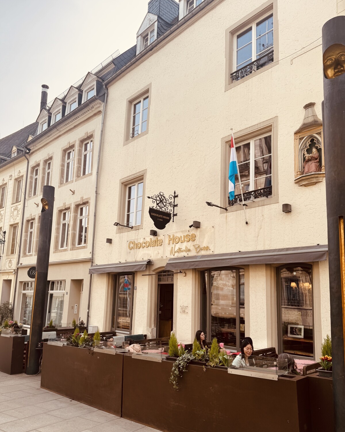 Chocolate_house